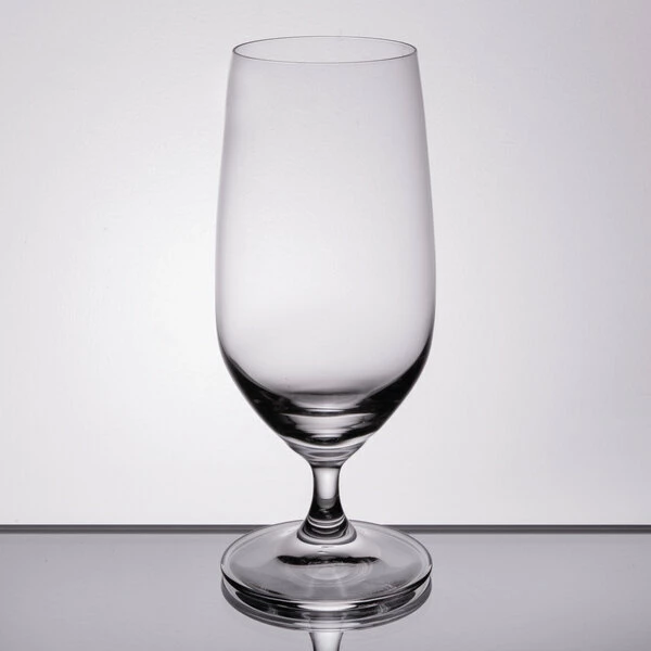 Spiegelau 4518024 Vino Grande 12.5 Oz. Stemmed Pilsner Glass - 12/Case 2 Spiegelau 4518024 Vino Grande 12.5 Oz. Stemmed Pilsner Glass - 12/Case - Image 2