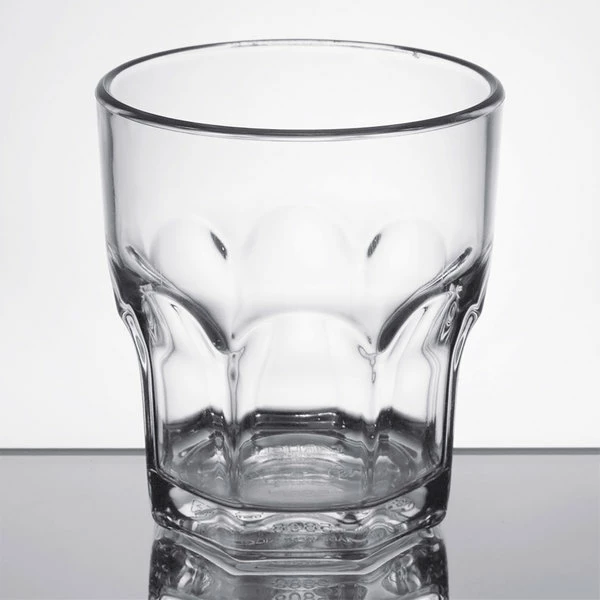 Carlisle 580807 Louis 8 Oz. Clear SAN Plastic Tumbler - 24/Case 2 Carlisle 580807 Louis 8 Oz. Clear SAN Plastic Tumbler - 24/Case - Image 2