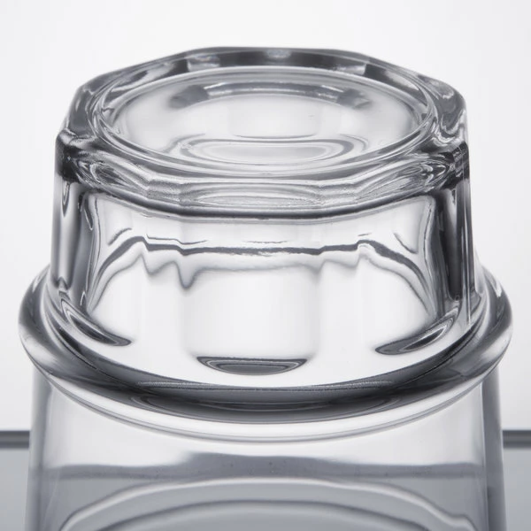 Arcoroc L7339 New York 9.25 Oz. Rocks / Old Fashioned Glass By Arc Cardinal - 24/Case 4 Arcoroc L7339 New York 9.25 Oz. Rocks / Old Fashioned Glass By Arc Cardinal - 24/Case - Image 4