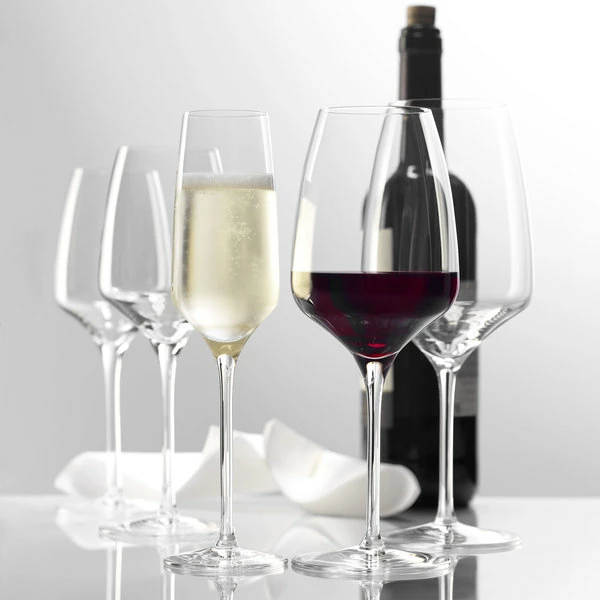 Stolzle 2200035T Experience 22.75 Oz. Bordeaux Wine Glass - 6/Pack 4 Stolzle 2200035T Experience 22.75 Oz. Bordeaux Wine Glass - 6/Pack - Image 4
