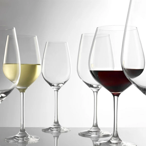 Stolzle 2100001T Grand Cuvée 17.5 Oz. All-Purpose Wine Glass - 6/Pack 4 Stolzle 2100001T Grand Cuvée 17.5 Oz. All-Purpose Wine Glass - 6/Pack - Image 4