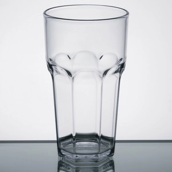 Carlisle 582007 Louis 20 Oz. Clear SAN Plastic Tumbler - 4/Pack 2 Carlisle 582007 Louis 20 Oz. Clear SAN Plastic Tumbler - 4/Pack - Image 2
