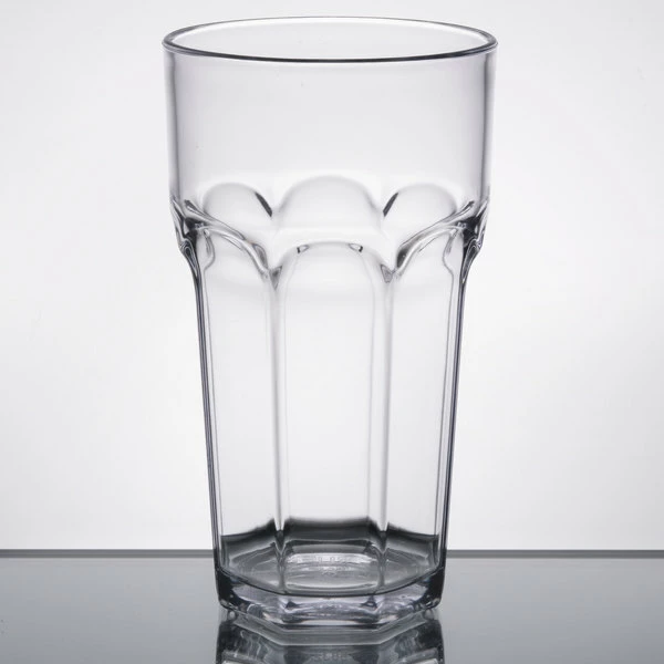 Carlisle 583207 Louis 32 Oz. Clear SAN Plastic Tumbler - 4/Pack 2 Carlisle 583207 Louis 32 Oz. Clear SAN Plastic Tumbler - 4/Pack - Image 2