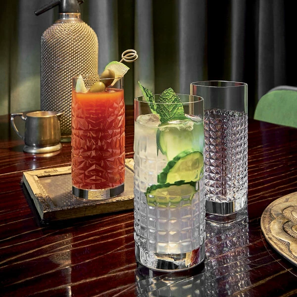 Luigi Bormioli 12420/01 Mixology 16.25 Oz. Textures Highball Glass - 12/Case 2 Luigi Bormioli 12420/01 Mixology 16.25 Oz. Textures Highball Glass - 12/Case - Image 2