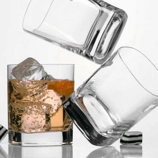 Luigi Bormioli 09833/06 Strauss 11.75 Oz. Rocks / Double Old Fashioned Glass - 24/Case 2 Luigi Bormioli 09833/06 Strauss 11.75 Oz. Rocks / Double Old Fashioned Glass - 24/Case - Image 2