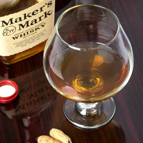 Libbey 3709 Embassy 22 Oz. Brandy Glass - 12/Case 3 Libbey 3709 Embassy 22 Oz. Brandy Glass - 12/Case - Image 3